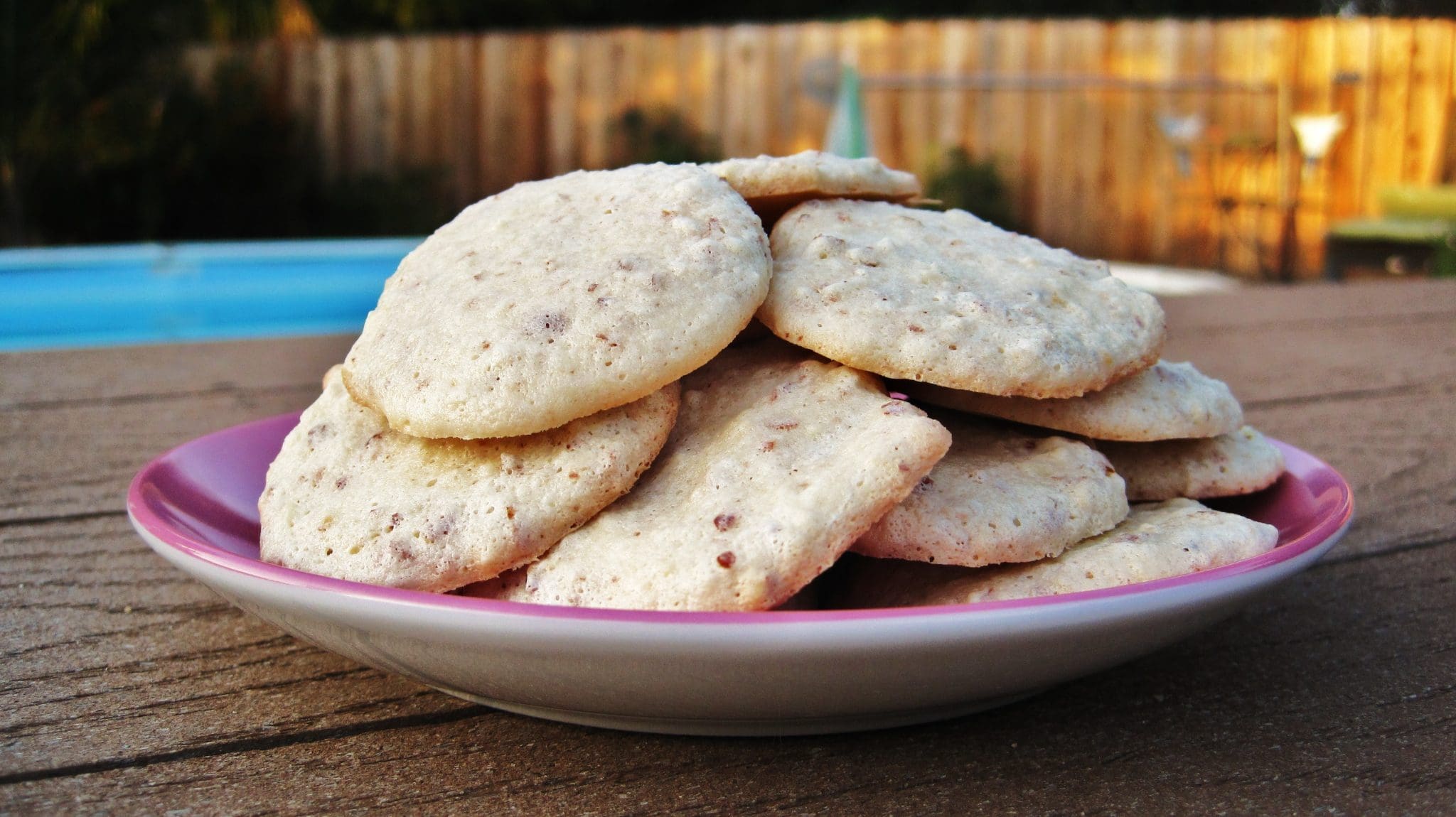 Almond Thin Crisp Cookies